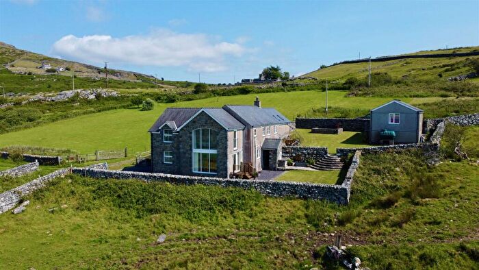4 Bedroom Detached House For Sale In Harlech, LL46