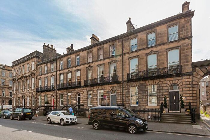 2 Bedroom Flat To Rent In Chester Street, West End, Edinburgh, EH3