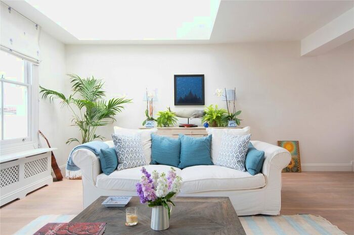 2 Bedroom Flat To Rent In All Saints Road, Notting Hill, Kensington &amp; Chelsea, W11