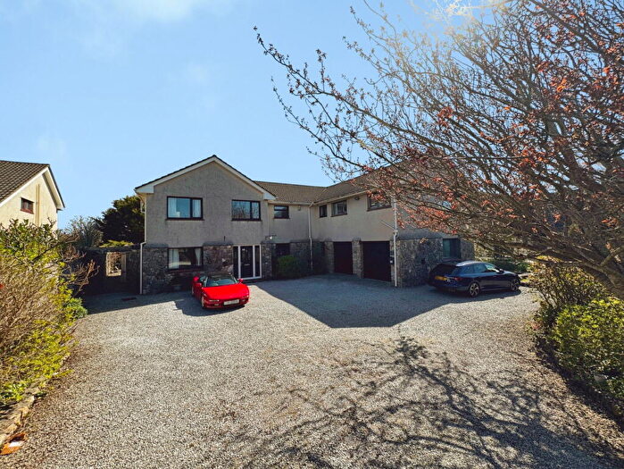 5 Bedroom Detached House For Sale In South Road, Porthcawl, CF36