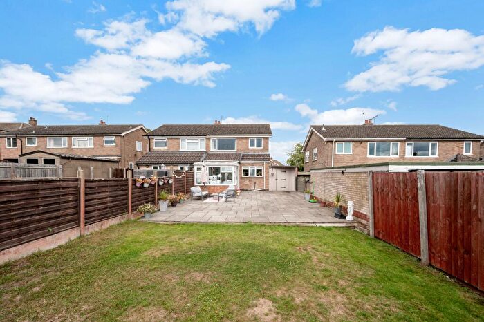 3 Bedroom Semi-Detached House For Sale In Stunning Garden At Klondyke Way, Asfordby, LE14