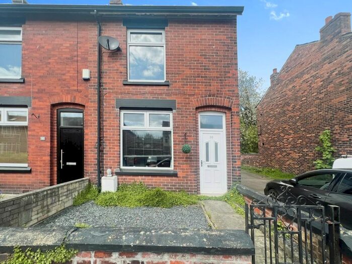 2 Bedroom Property To Rent In Lightburne Avenue, Leigh, WN7