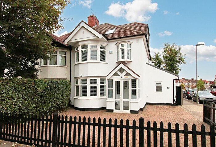 4 Bedroom Semi Detached House For Sale In Wickham Court Road, West Wickham, BR4