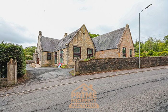 8 Bedroom Detached House For Sale In Peesweep Brae, Cumnock, KA18