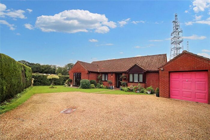 3 Bedroom Bungalow For Sale In Boundary Way, Poringland, Norwich, Norfolk, NR14