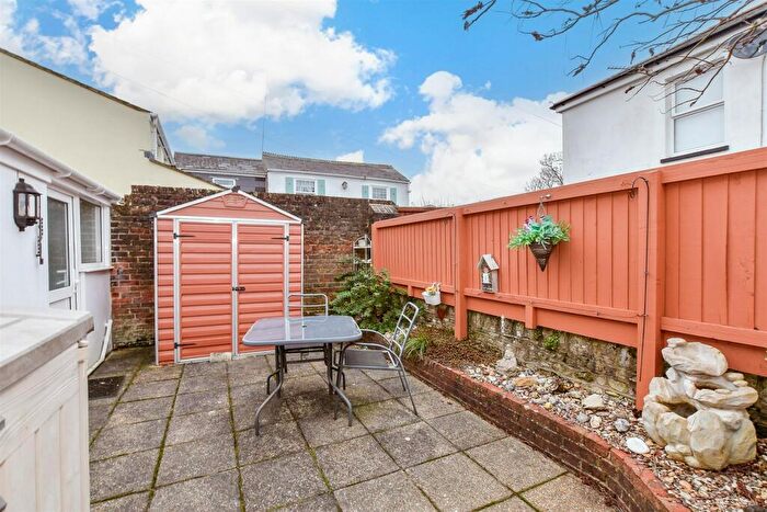 2 Bedroom Detached House For Sale In Hill Street, Ryde, Isle Of Wight, PO33