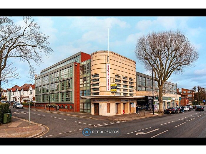 2 Bedroom Flat To Rent In London Road, Isleworth, TW7