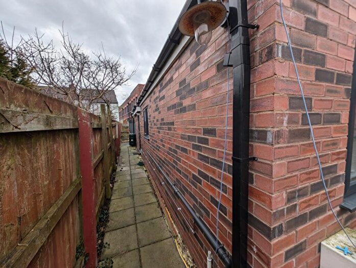 2 Bedroom Bungalow For Sale In Seaview Road, Wallasey, CH45