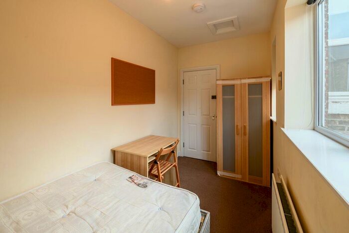7 Bedroom Terraced House To Rent In Clayton Park Square, Jesmond, NE2