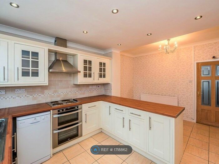 2 Bedroom Terraced House To Rent In Grosvenor Road, Wavertree, Liverpool, L15