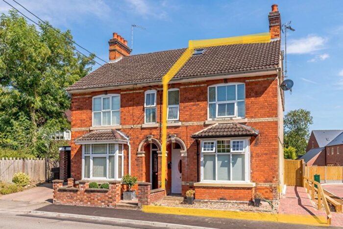 3 Bedroom Semi Detached House For Sale In North Street, Raunds, Wellingborough, NN9