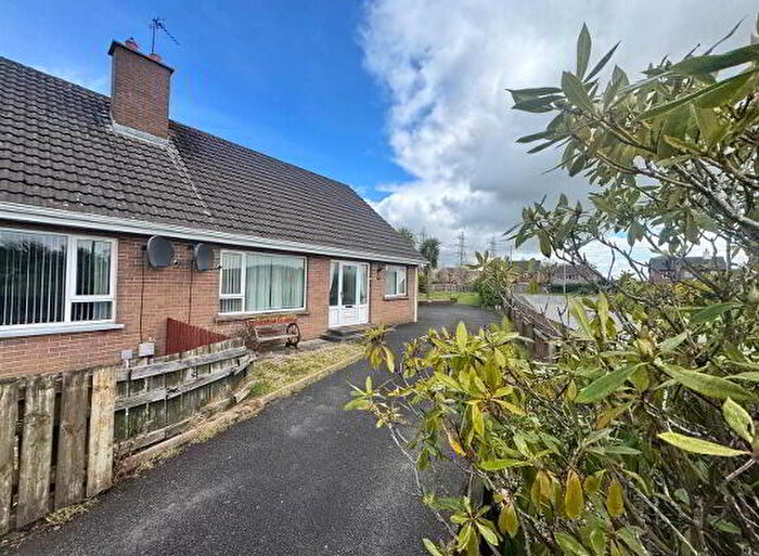 4 Bedroom Semi-detached Chalets For Sale In Otter Park, L'Derry, BT47