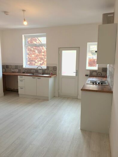 3 Bedroom Terraced House To Rent In Gordan Street, Wigan, WN1