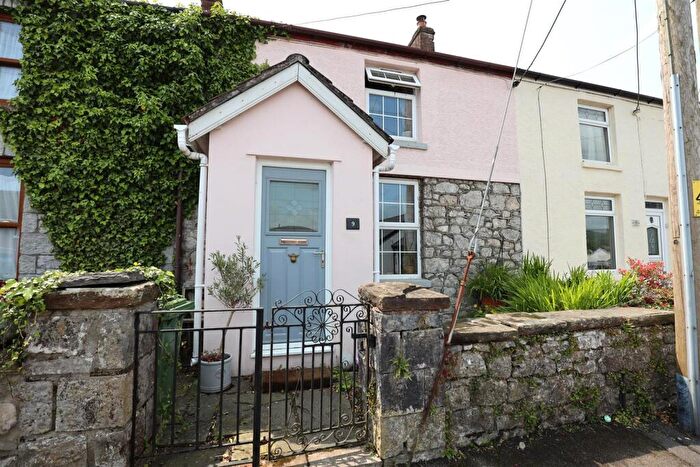 3 Bedroom Terraced House To Rent In High Street, Brynsadler, CF72