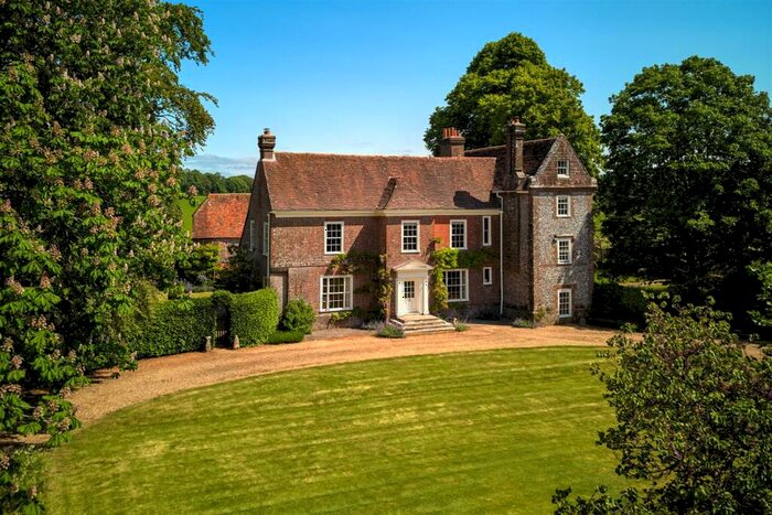 7 Bedroom Manor House For Sale In Hambledon, Hampshire, PO7