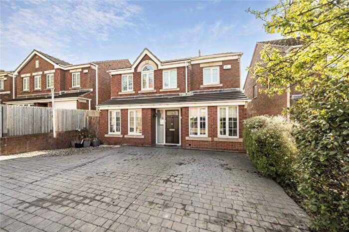 4 Bedroom Detached House For Sale In Castle Lodge Way, Rothwell, Leeds, West Yorkshire, LS26