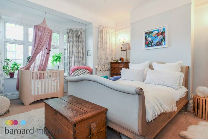 2 Bedroom Apartment To Rent In Suffolk Road, Barnes, London, SW13