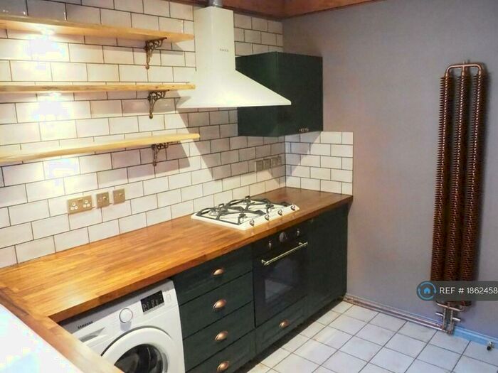 1 Bedroom Flat To Rent In Weatherbury House, London, N19