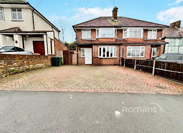 3 Bedroom Semi Detached House For Sale In Honeycroft Hill, Uxbridge, UB10