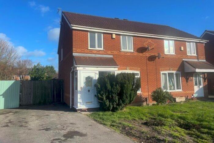 3 Bedroom Semi-Detached House To Rent In Greenwood Crescent, Warrington, WA2