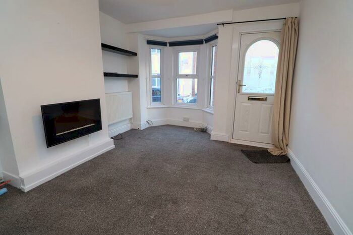 2 Bedroom Semi-Detached House To Rent In Burlington Road, Colchester, CO3