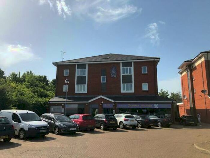 2 Bedroom Apartment To Rent In Rotary Way, Banbury, OX16