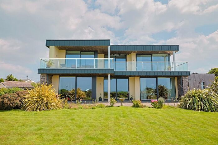 6 Bedroom Detached House For Sale In East Cliff, Southgate, Swansea, SA3