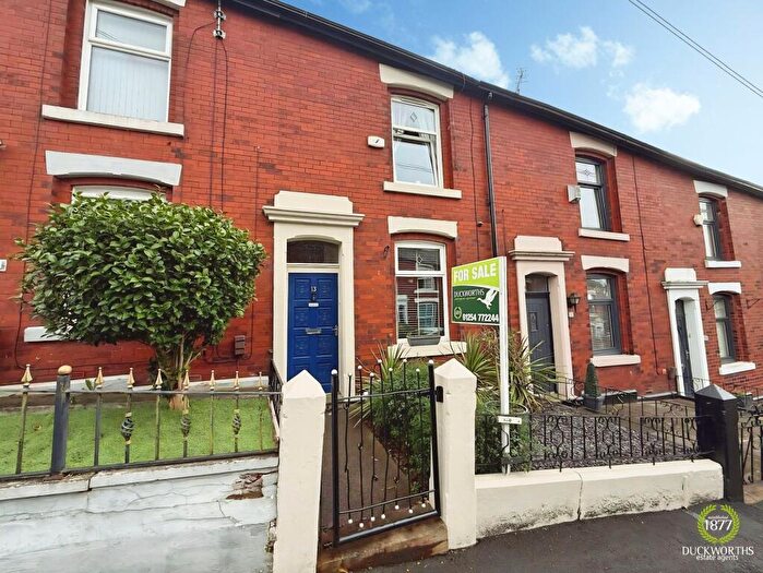 2 Bedroom Terraced House For Sale In Abbotsford Avenue, Blackburn, BB2