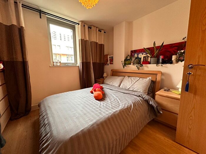 1 Bedroom Flat To Rent In Elmira Street, London, SE13