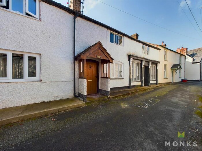 4 Bedroom Cottage For Sale In Church Street, Llanrhaeadr Ym Mochnant, Oswestry, SY10