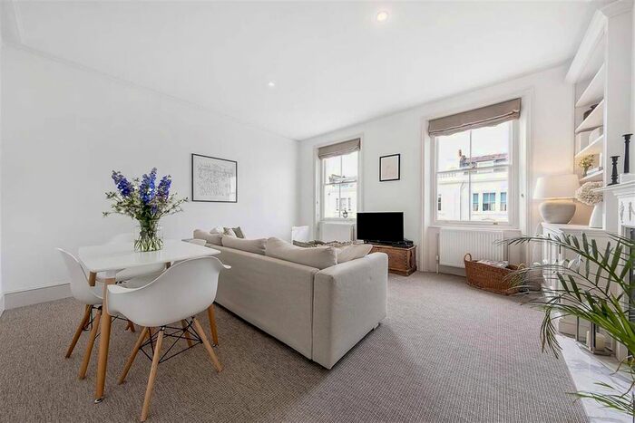 2 Bedroom Flat To Rent In Sutherland Street, Pimlico, London, SW1V
