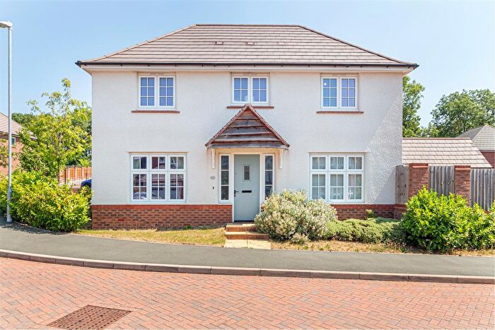 3 Bedroom Property For Sale In Cuckoo Close, Droitwich, WR9
