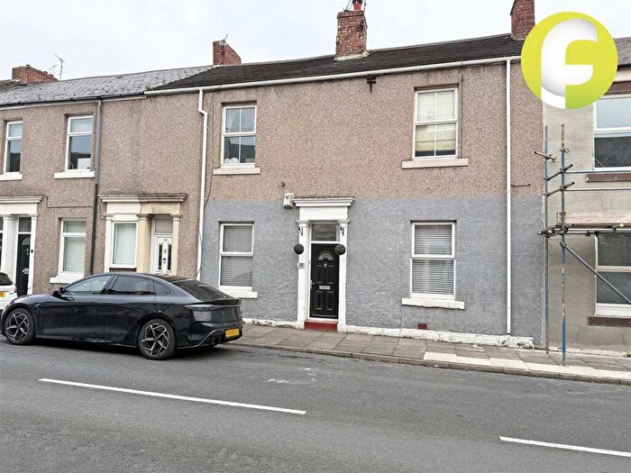 2 Bedroom Flat To Rent In Coburg Street, North Shields, NE30