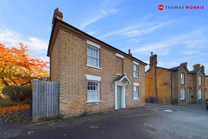 3 Bedroom Detached House For Sale In High Street, Needingworth, St. Ives, Cambridgeshire, PE27