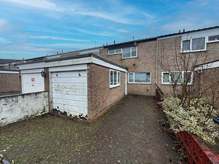 3 Bedroom Property For Sale In Gravel Bank, Birmingham, West Midlands, B32