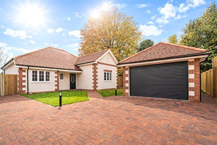 4 Bedroom Bungalow For Sale In Queens Court, Amersham Road, Hazlemere, HP15