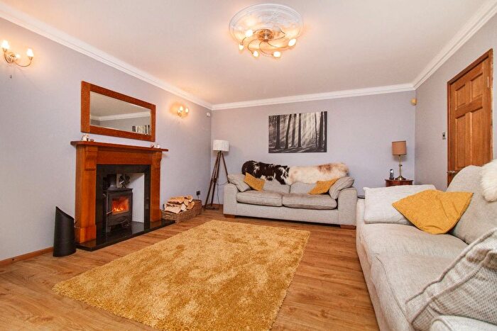 4 Bedroom Detached House For Sale In Ridgeway, Holywell, Whitley Bay, NE25