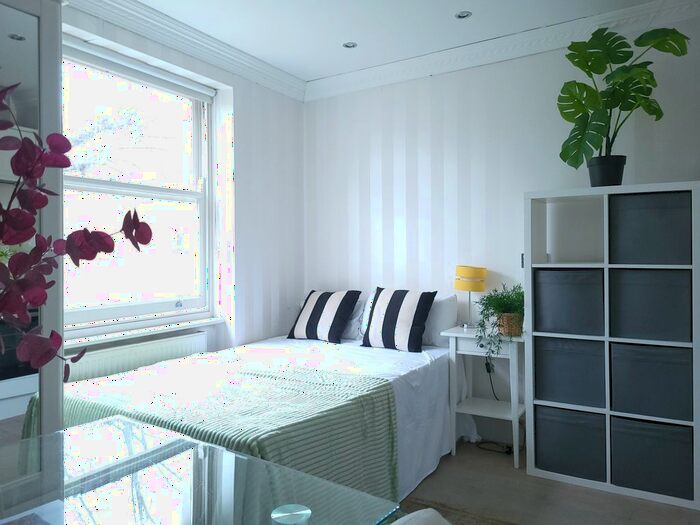 Studio To Rent In Stanwick Road, West Kensington, W14