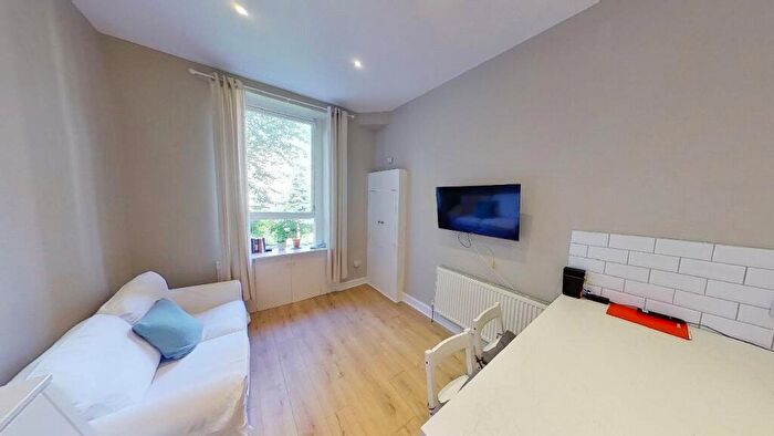 1 Bedroom Flat To Rent In Buchanan Street, Edinburgh, EH6