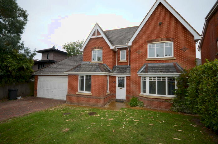 5 Bedroom Detached House To Rent In Nightingale Walk, SL4