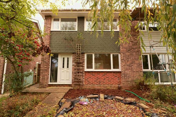 3 Bedroom Semi-Detached House To Rent In Goldcrest Road, Chipping Sodbury, Bristol BS37