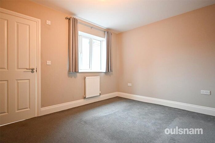 3 Bedroom Terraced House For Sale In John Brooks Avenue, Smethwick, West Midlands, B66