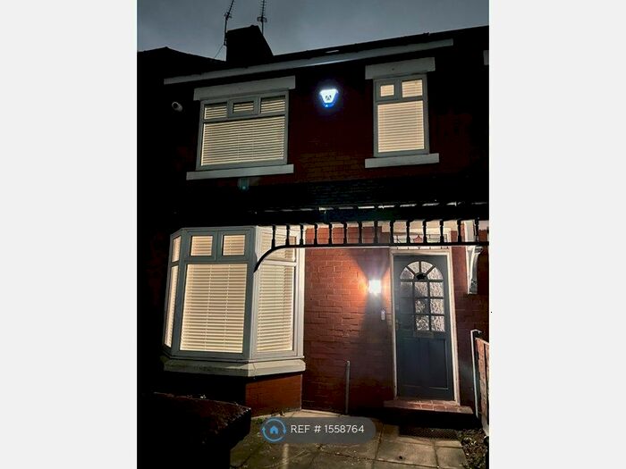 3 Bedroom Terraced House To Rent In Cholmondeley Road, Salford, M6