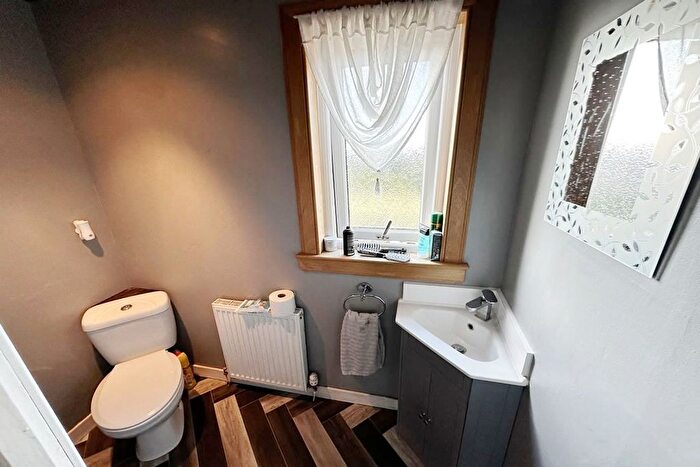 3 Bedroom Semi-Detached House For Sale In , Wellshot Crescent, Kennoway, Leven, KY8