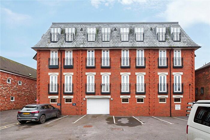 2 Bedroom Apartment To Rent In High Street, Marlborough, Wiltshire, SN8