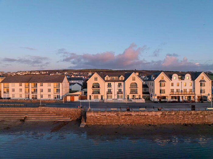 2 Bedroom Apartment For Sale In Enfield Road, Broad Haven, SA62
