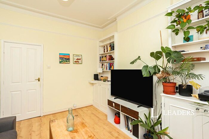 1 Bedroom Flat To Rent In St Johns Road, SE20