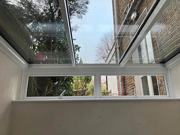 2 Bedroom Flat For Sale In Fortis Green, London, Fortis Green, London, N2