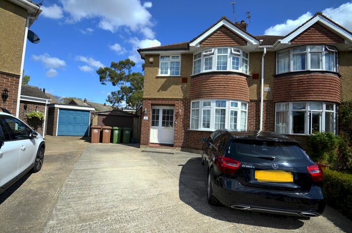 4 Bedroom Semi-Detached House To Rent In Stanwell Gardens, Stanwell, Staines, TW19