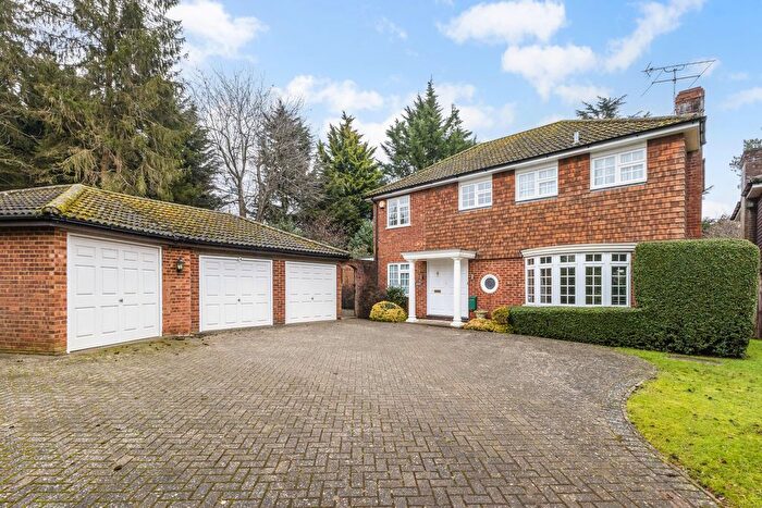 4 Bedroom Detached House For Sale In Burton Close, Wheathampstead, AL4